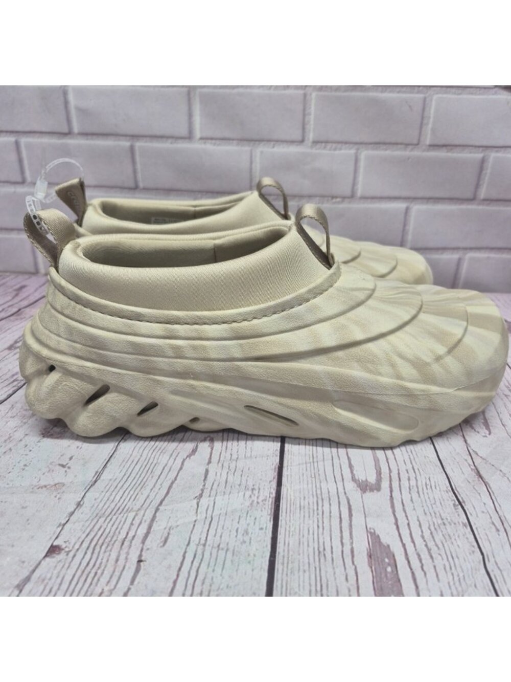 Crocs Echo Storm Marble 210759-0LK Slip On Shoes Men's Size 10M/12W Bone ~ New - Picture 2 of 9